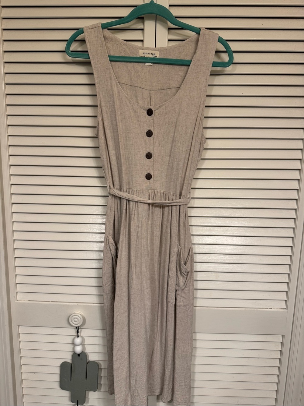 Monteau Beige Sleeveless Button-Front Midi Dress